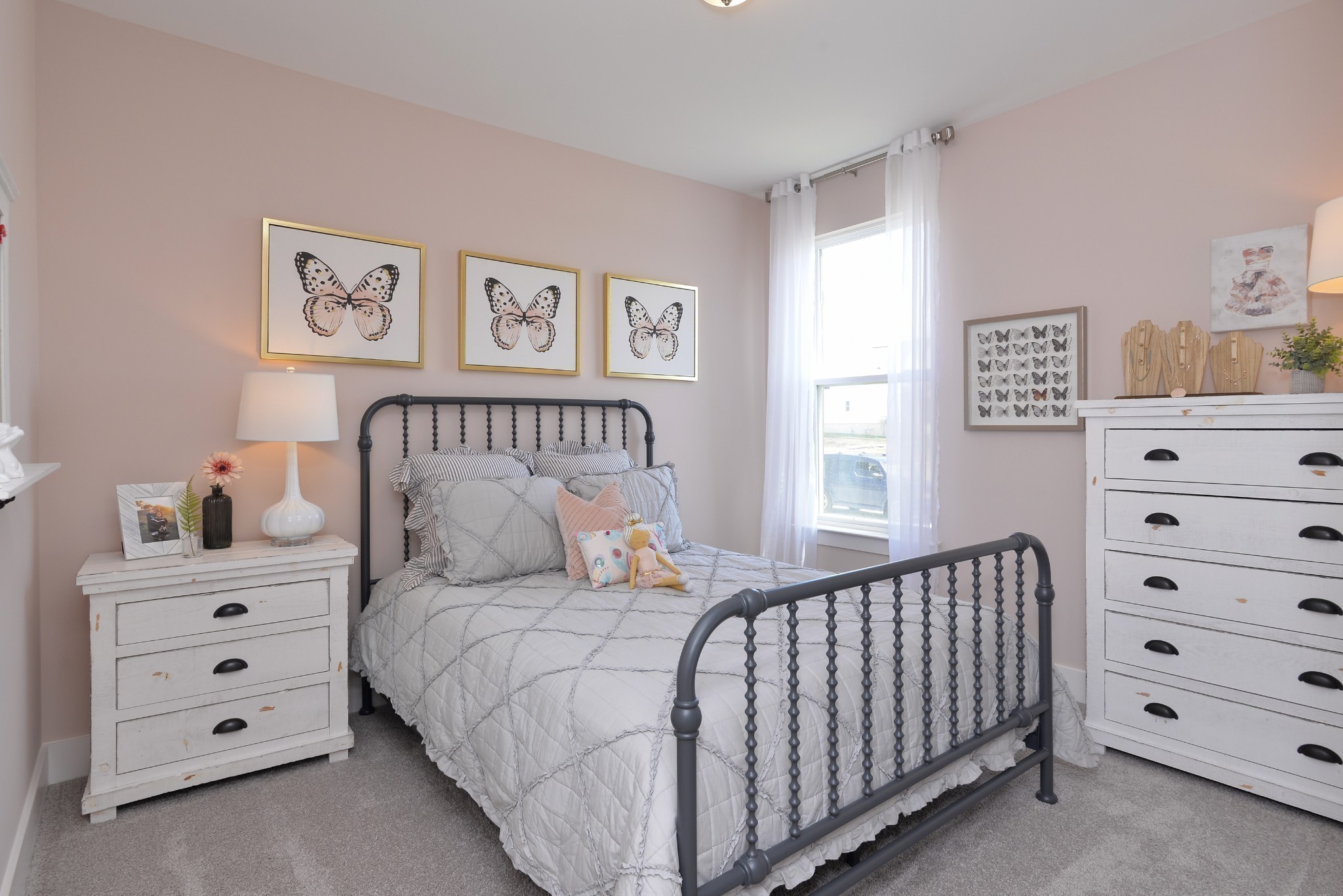 57 Van Conder Place Property Photo 6