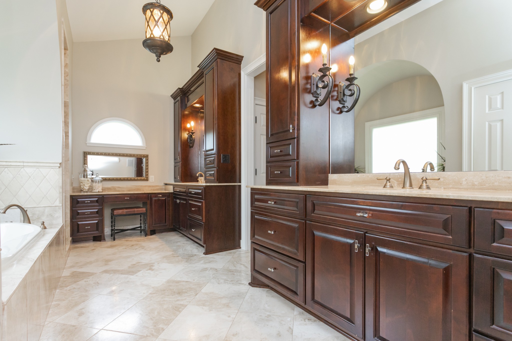108 Apache Ct Property Photo 15