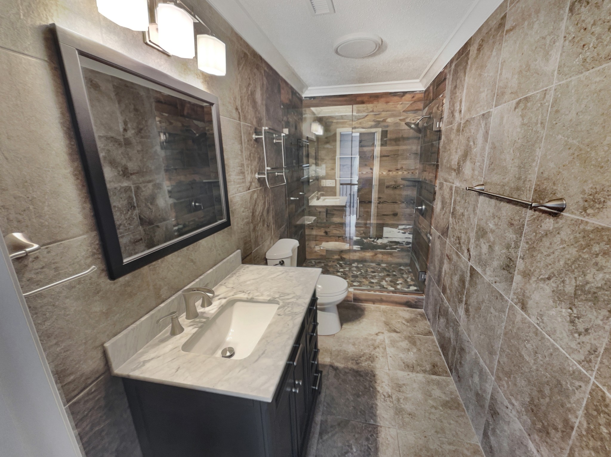 104 Laural Hill Dr Property Photo 13