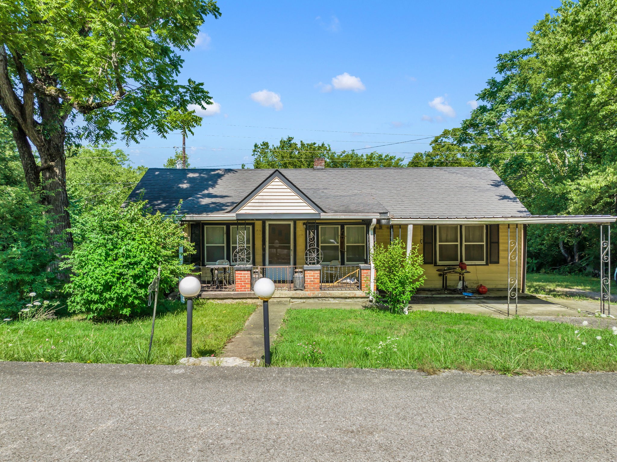 520 S Posey Hill Rd Property Photo 11