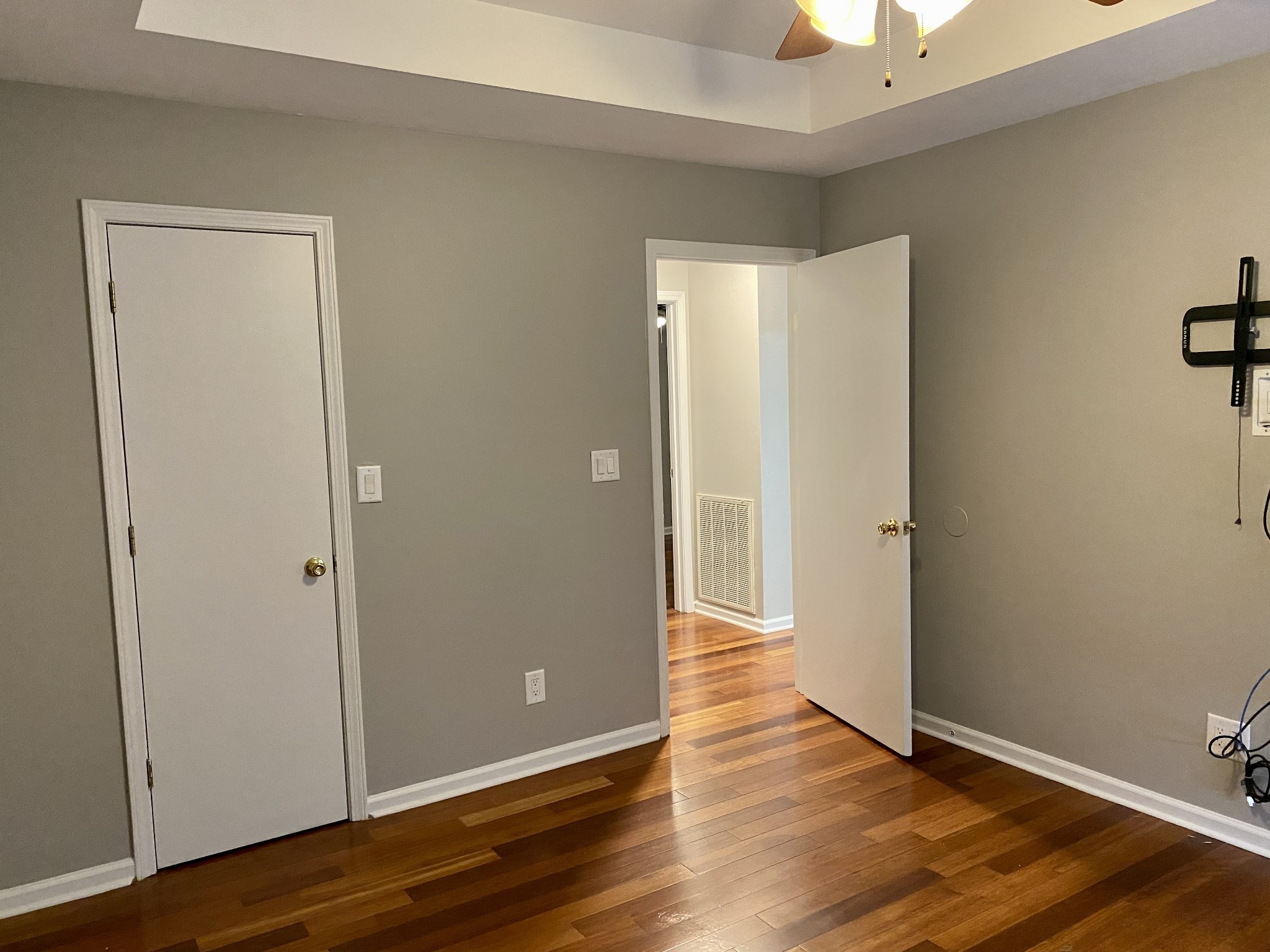 2421 Senseney Dr Property Photo 14