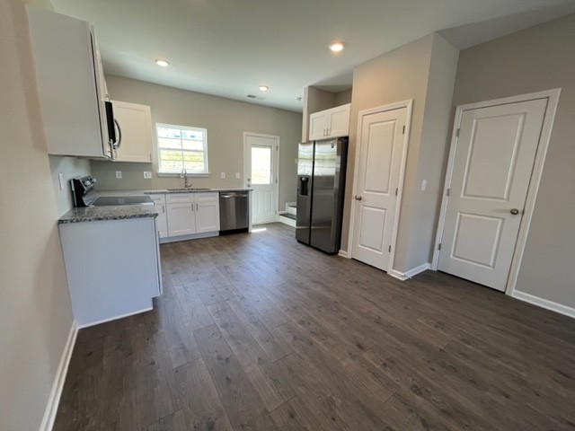 222 Tara Ct Property Photo 6