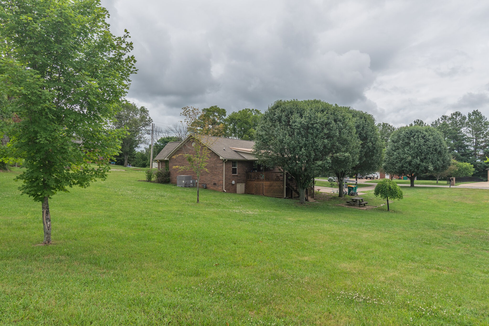 1401 Fox Ln Property Photo 25