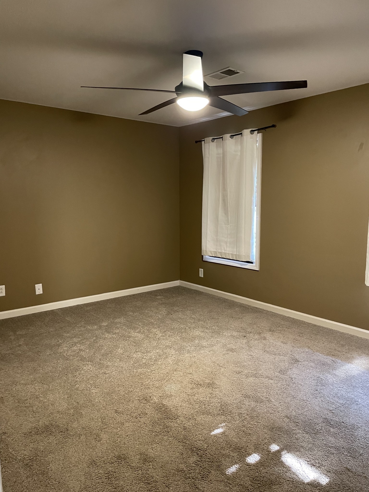 2479 Rafiki Dr Property Photo 5