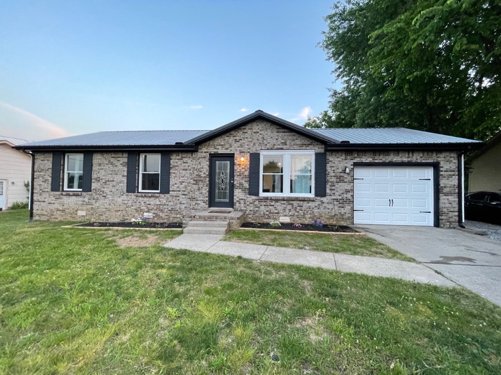 292 Northridge Dr Property Photo 1