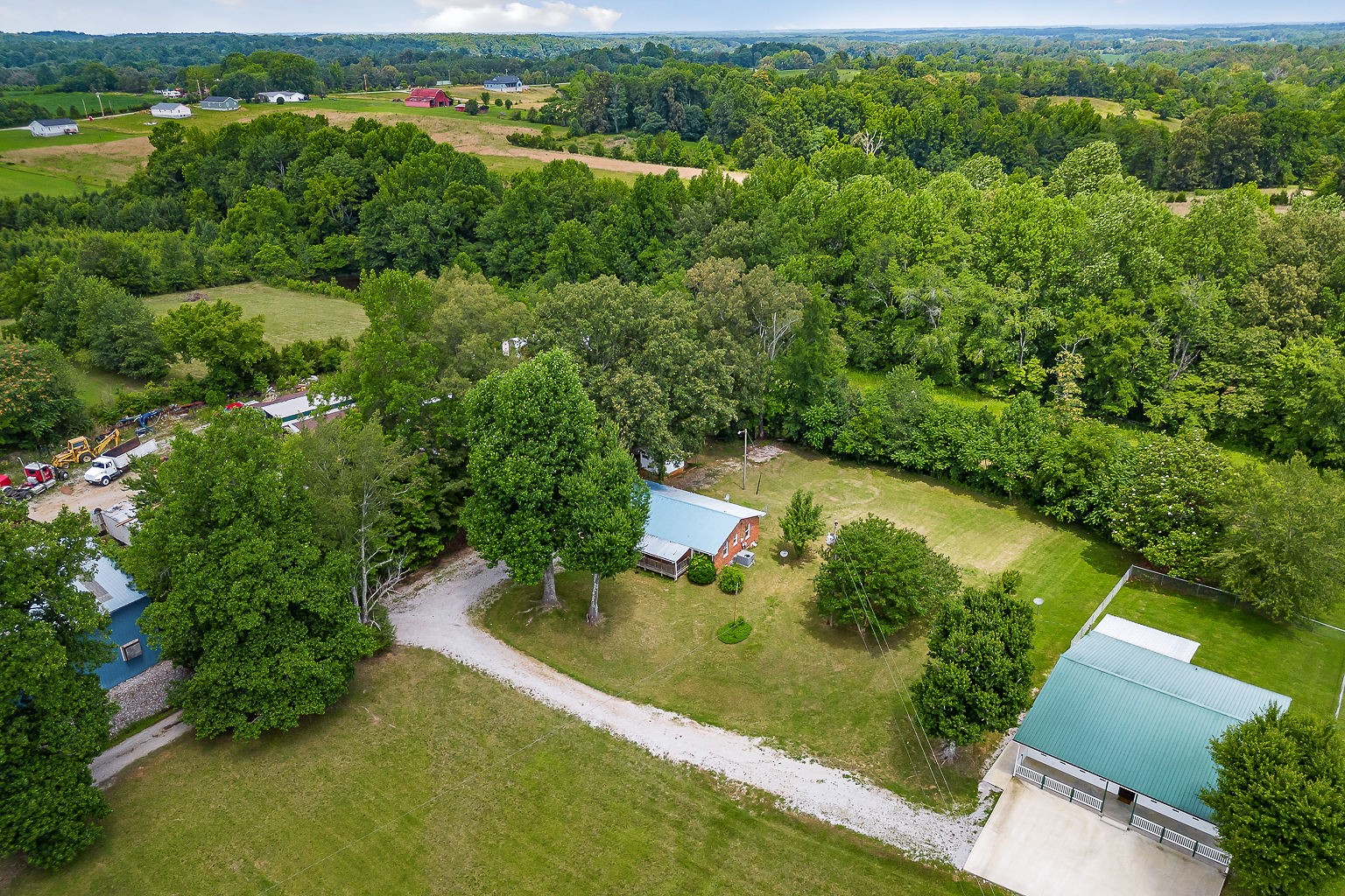 6802 Smithville Hwy Property Photo 4