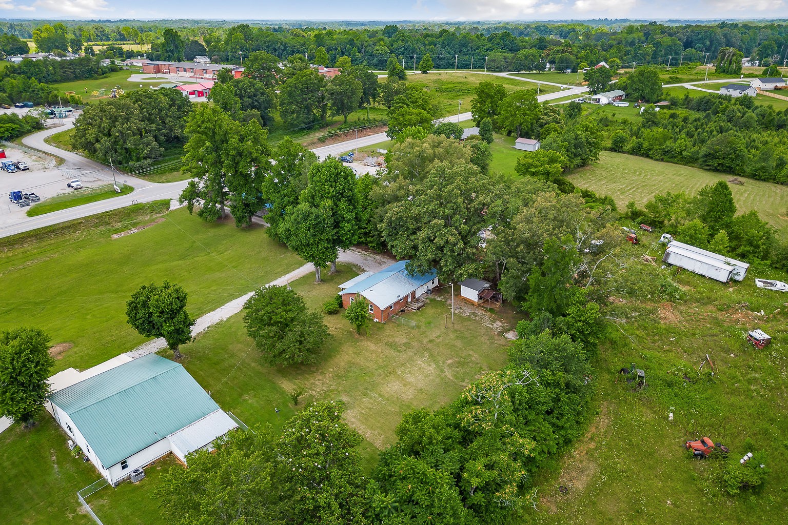 6802 Smithville Hwy Property Photo 6