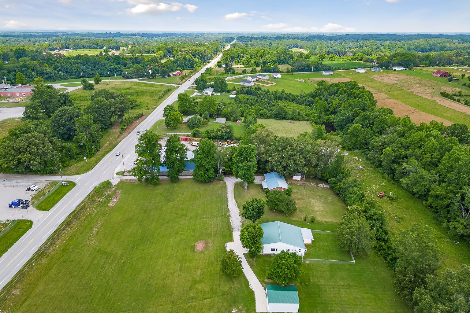 6802 Smithville Hwy Property Photo 9