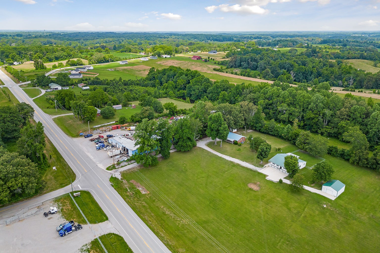 6802 Smithville Hwy Property Photo 10
