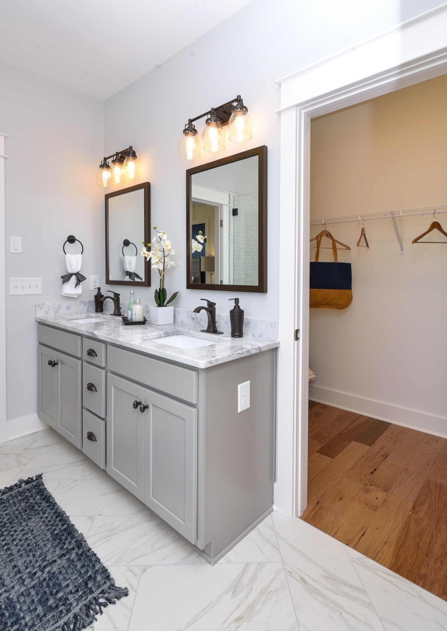 58 Van Conder Place Property Photo 11