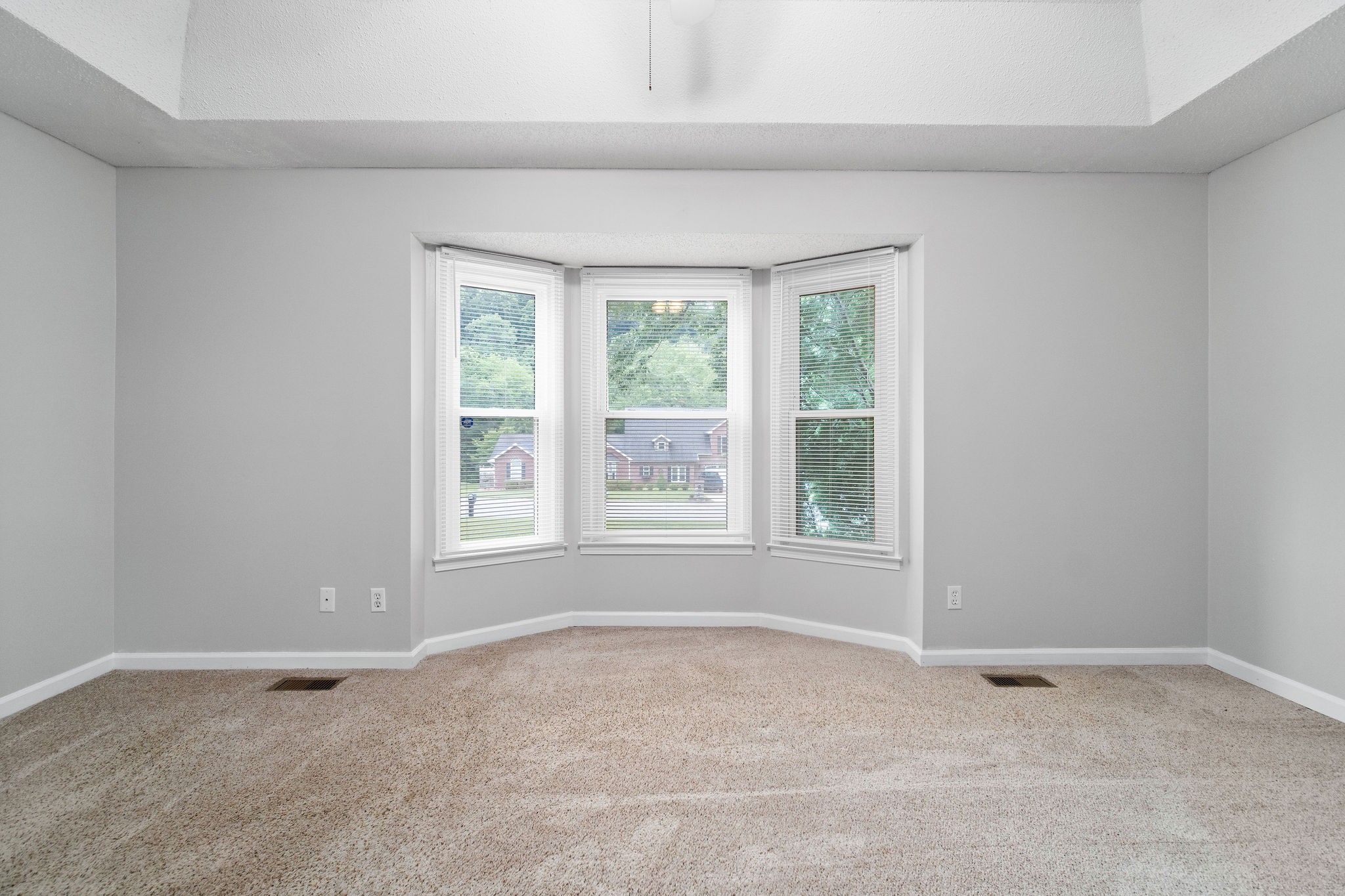 3403 Clearwater Dr Property Photo 17