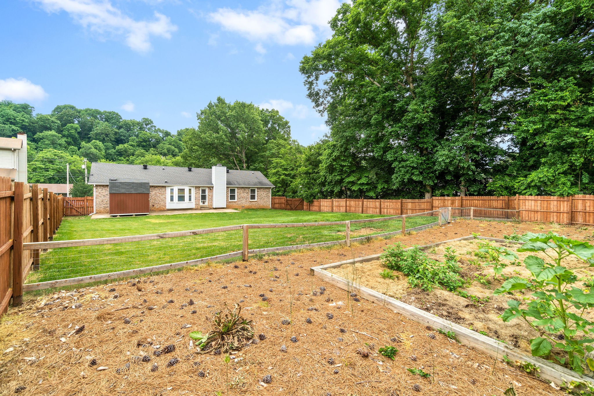 3403 Clearwater Dr Property Photo 28