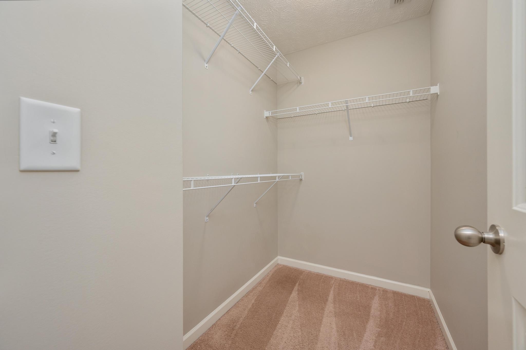 4347 Aurora Circle Property Photo 16