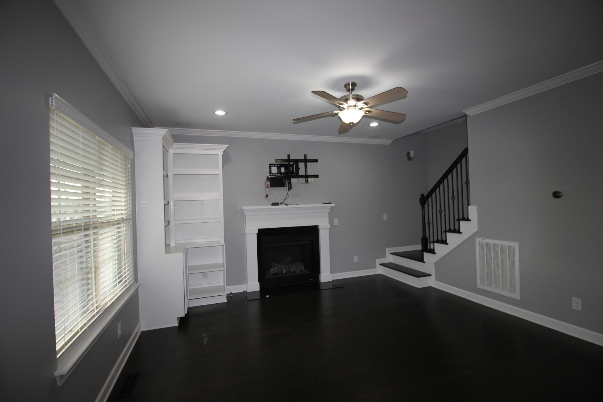 8299 Tapoco Ln Property Photo 7