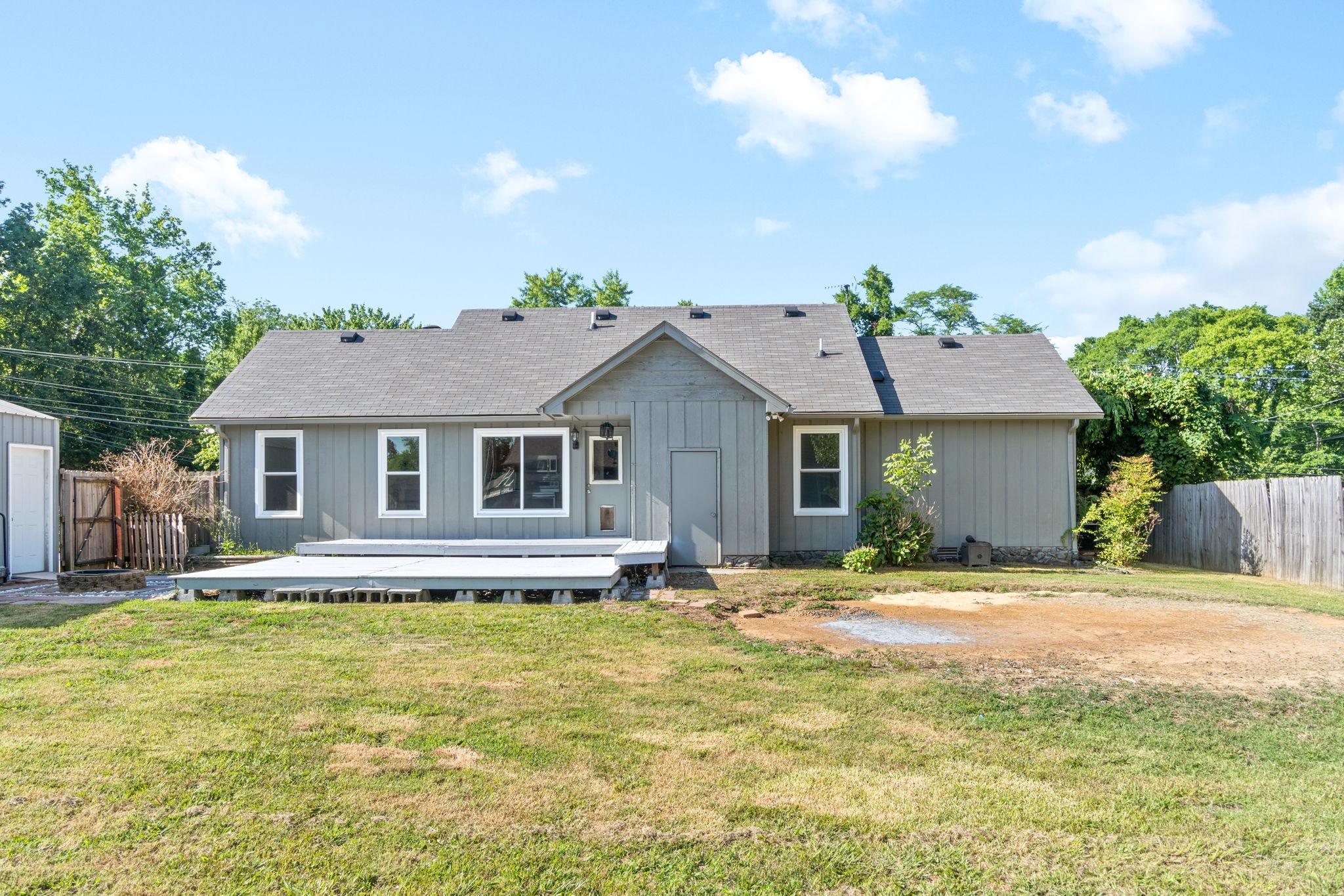 539 Inver Ln Property Photo 24