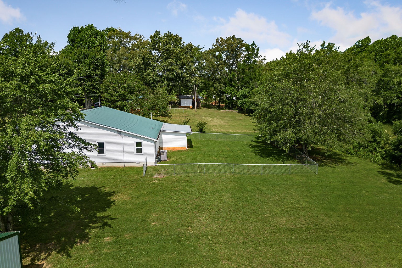 6760 Smithville Hwy Property Photo 4