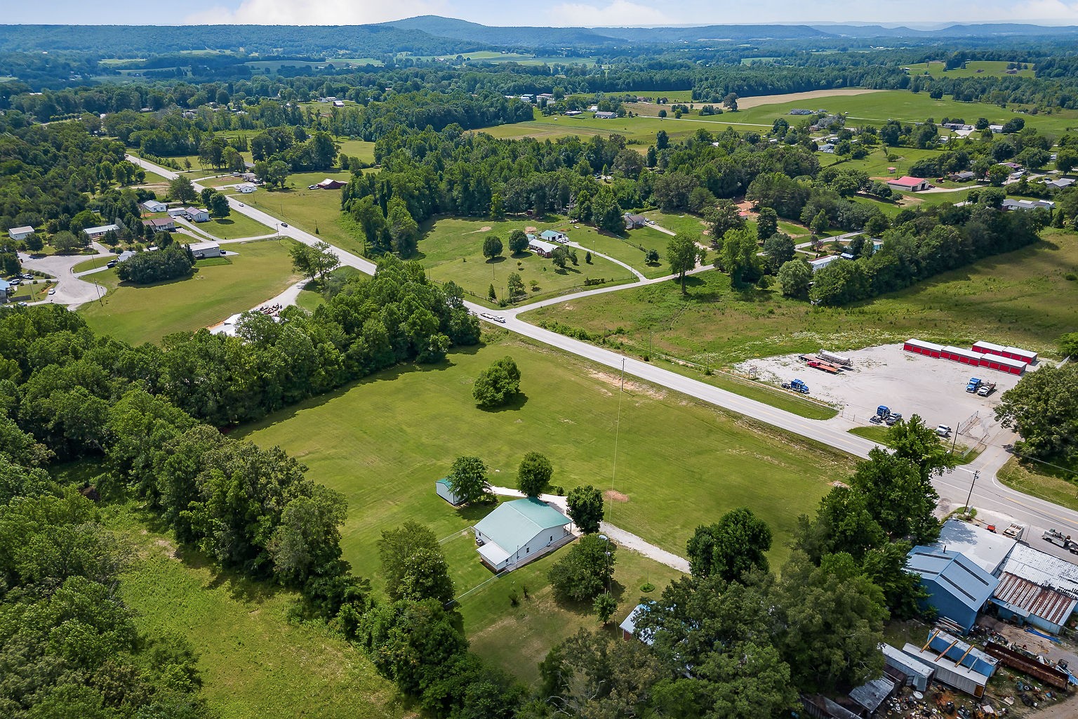 6760 Smithville Hwy Property Photo 10