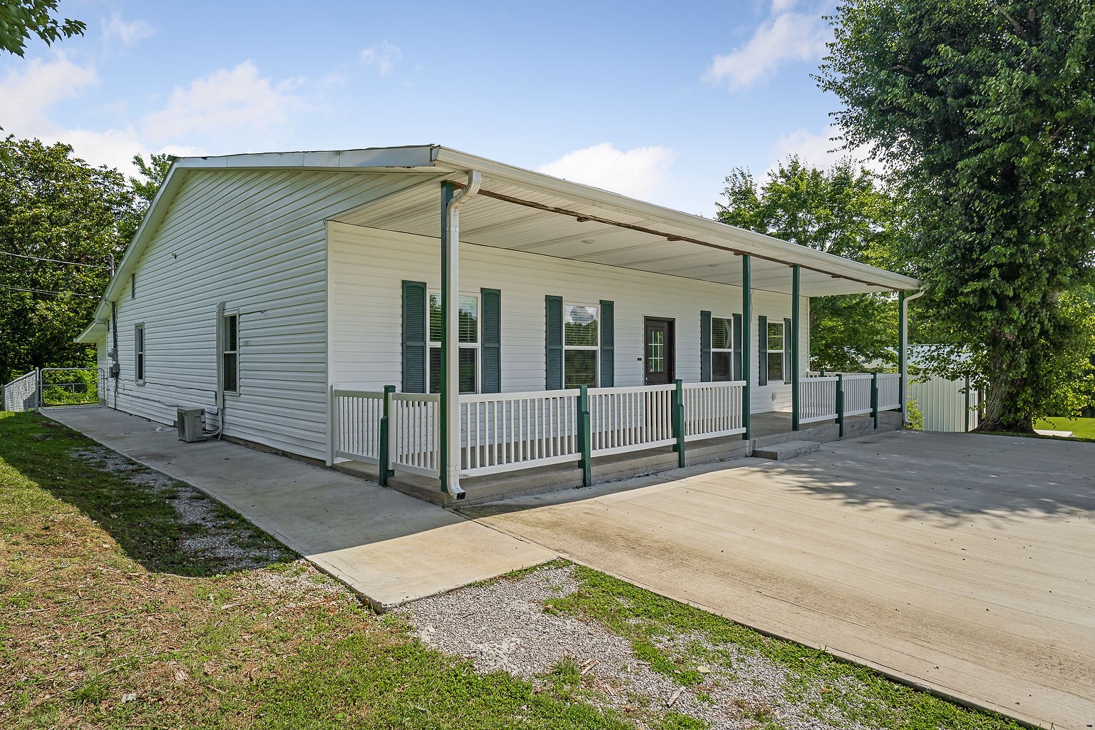 6760 Smithville Hwy Property Photo 42