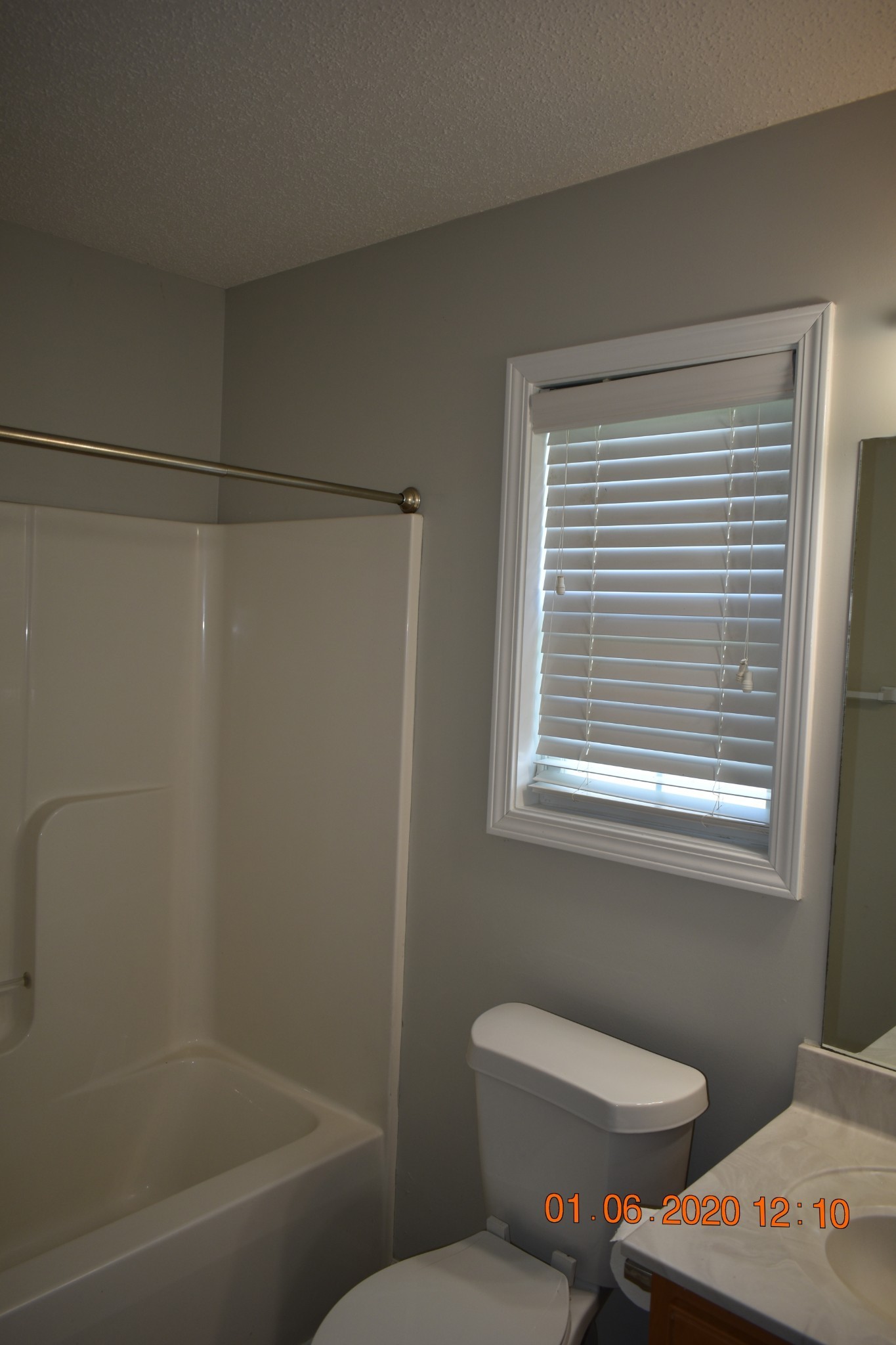 736 Shetland Dr Property Photo 8