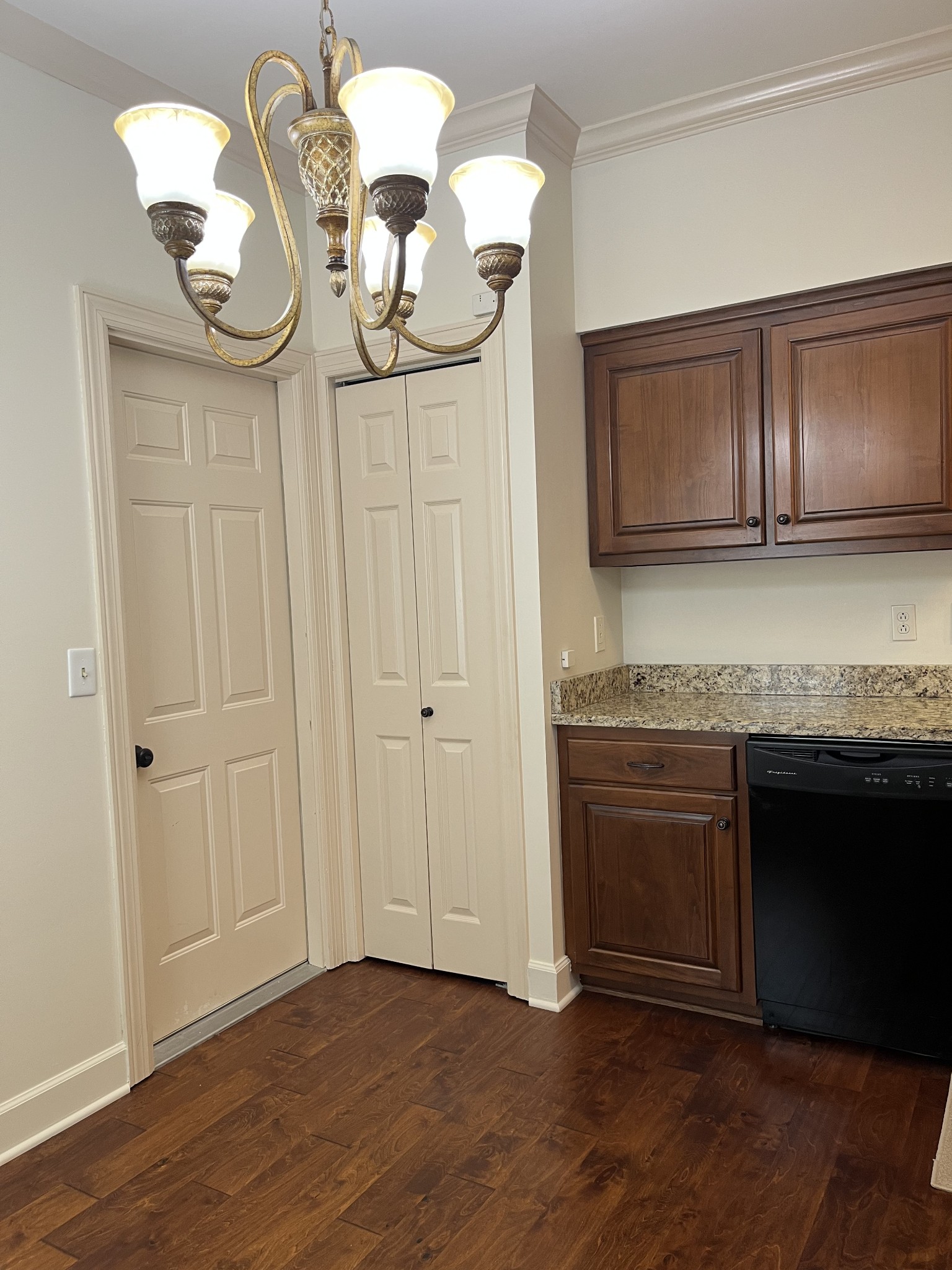 503 Belair Way Property Photo 13
