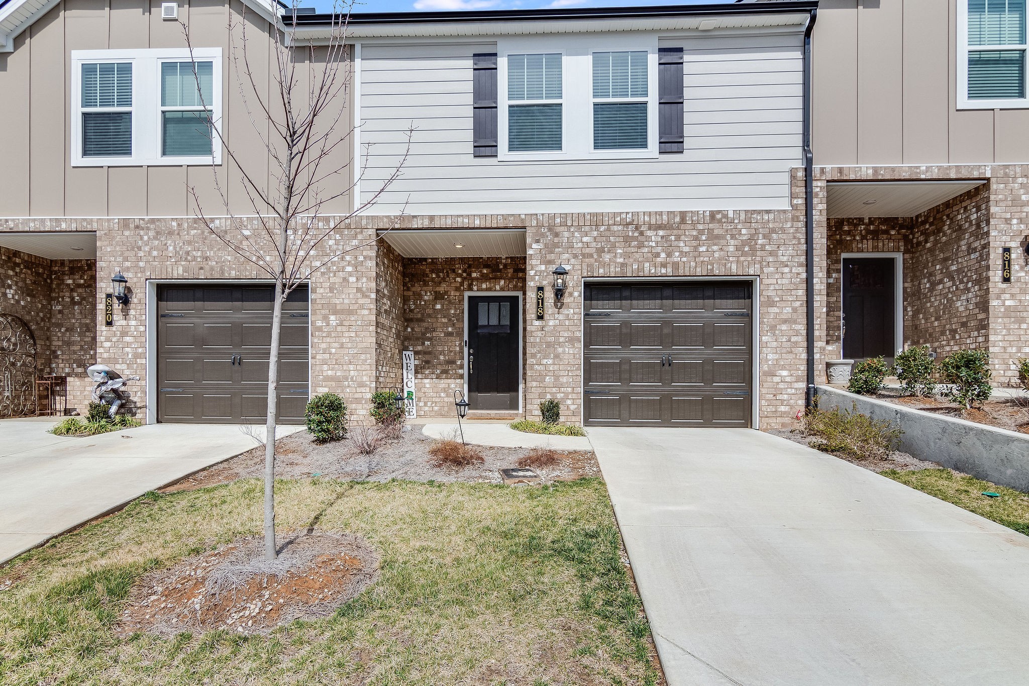 818 Arrington Way Property Photo 1