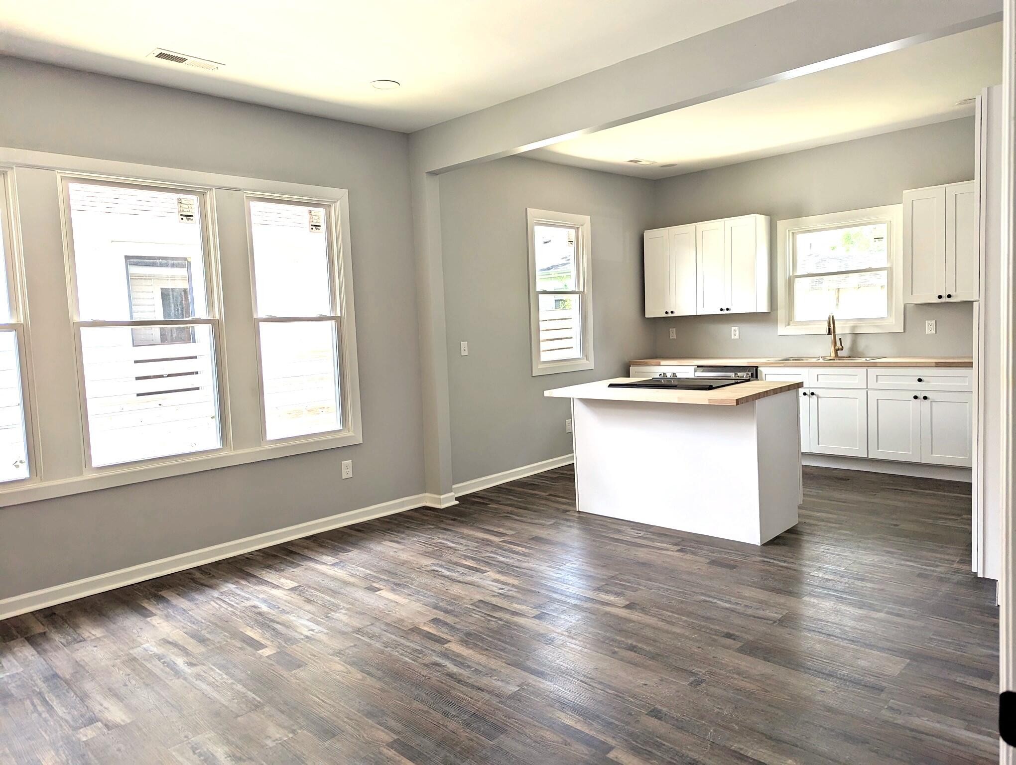 1004 Beech St Property Photo 12