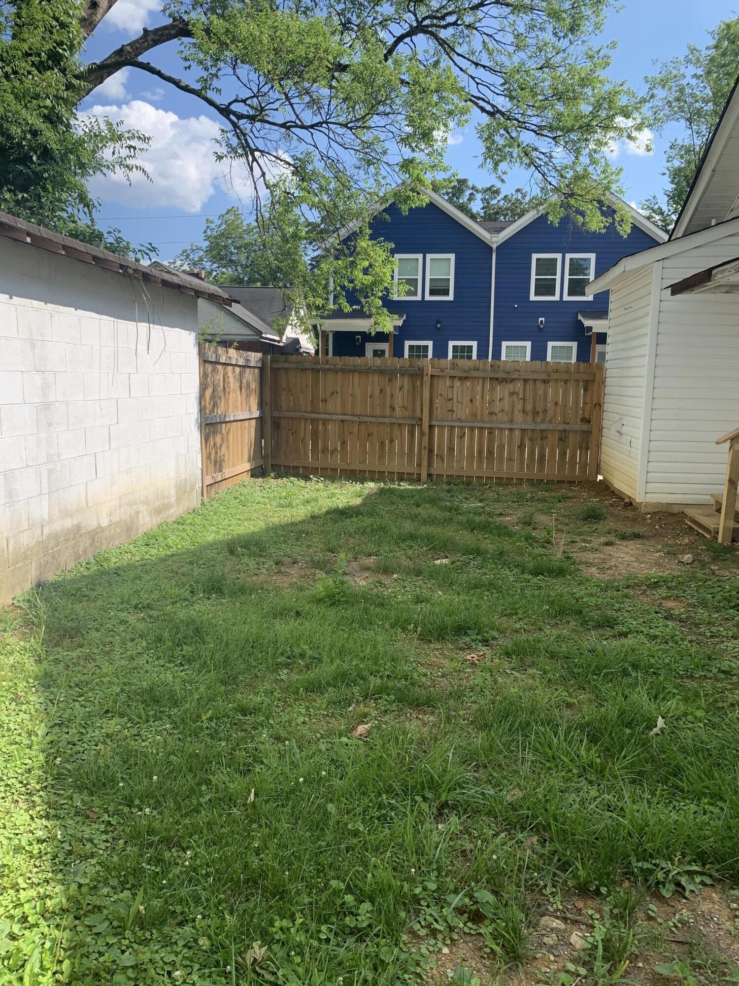 1004 Beech St Property Photo 31