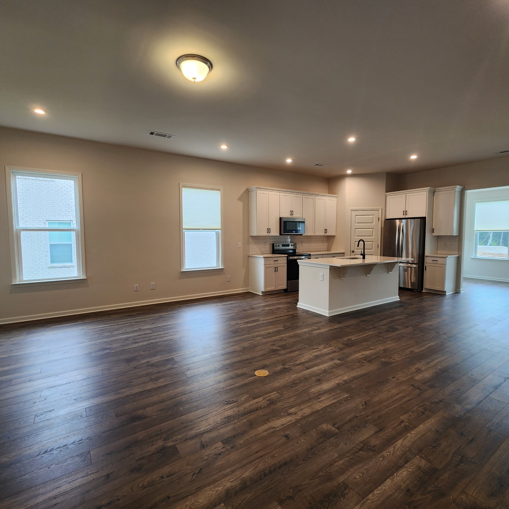 15 Cinnamon Ct Property Photo 8