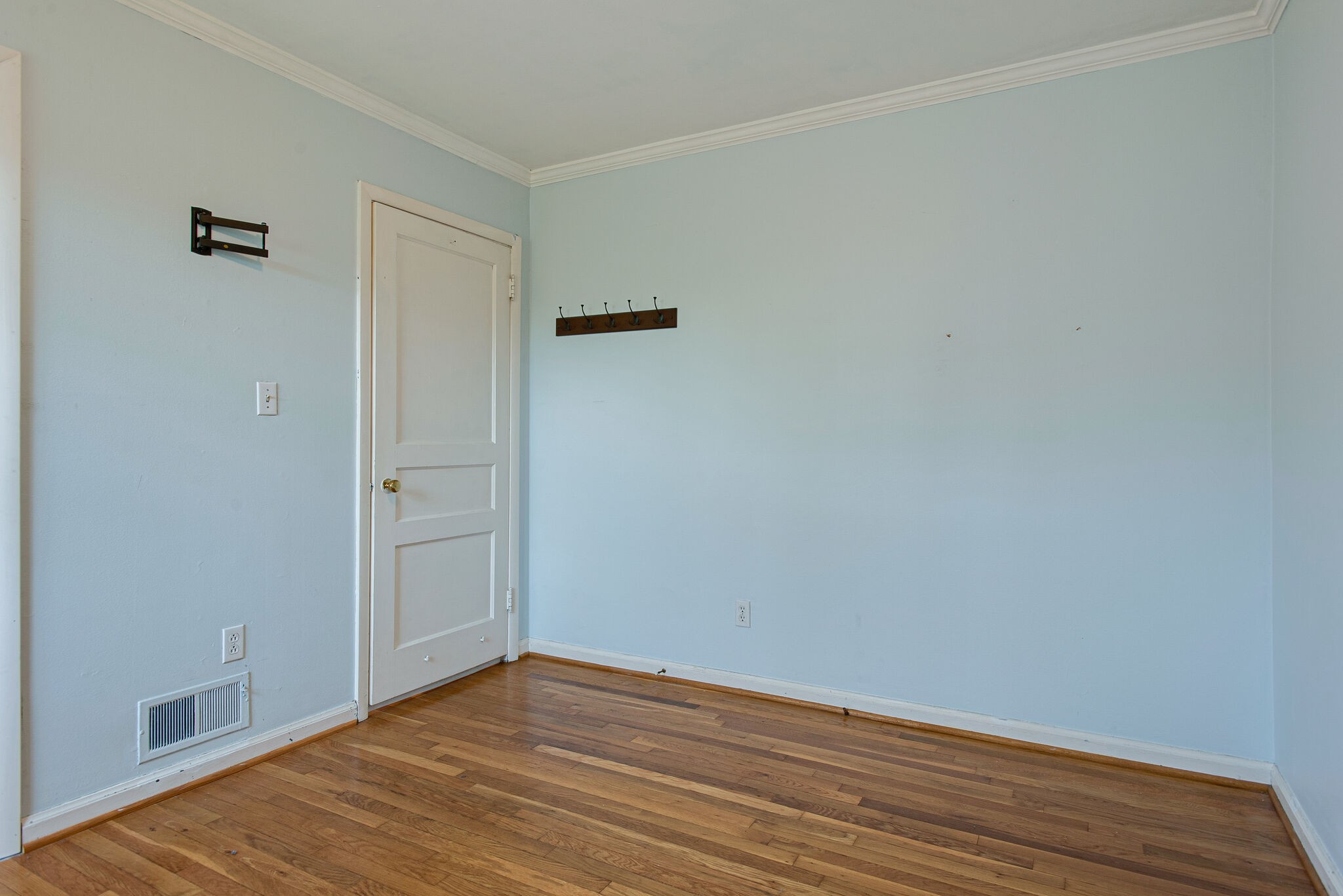 3310 Long Blvd Property Photo 21