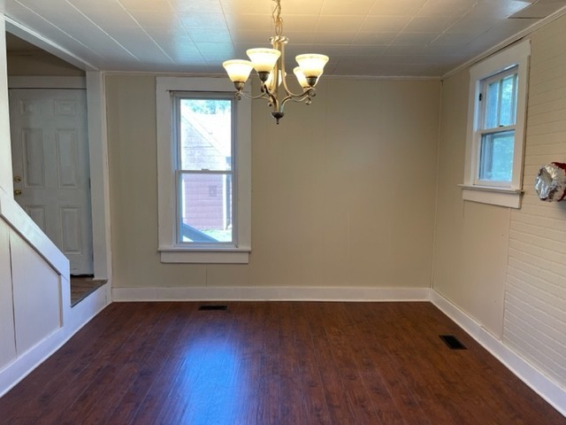 301 Bennett St Property Photo 10