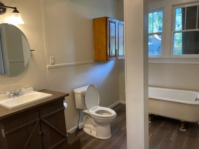 301 Bennett St Property Photo 16