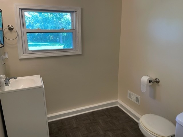 301 Bennett St Property Photo 31
