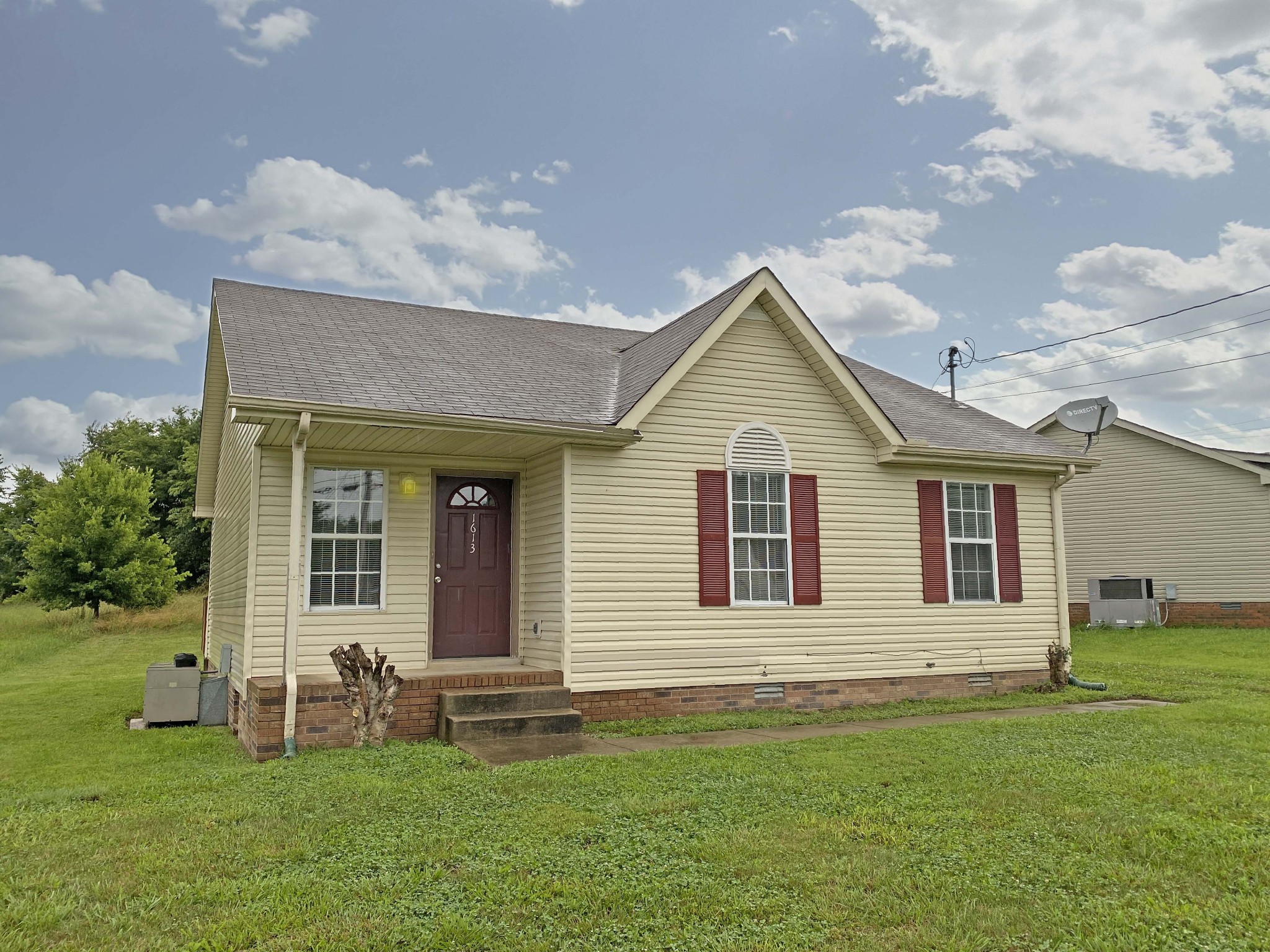 1613 Hannibal Drive Property Photo 2