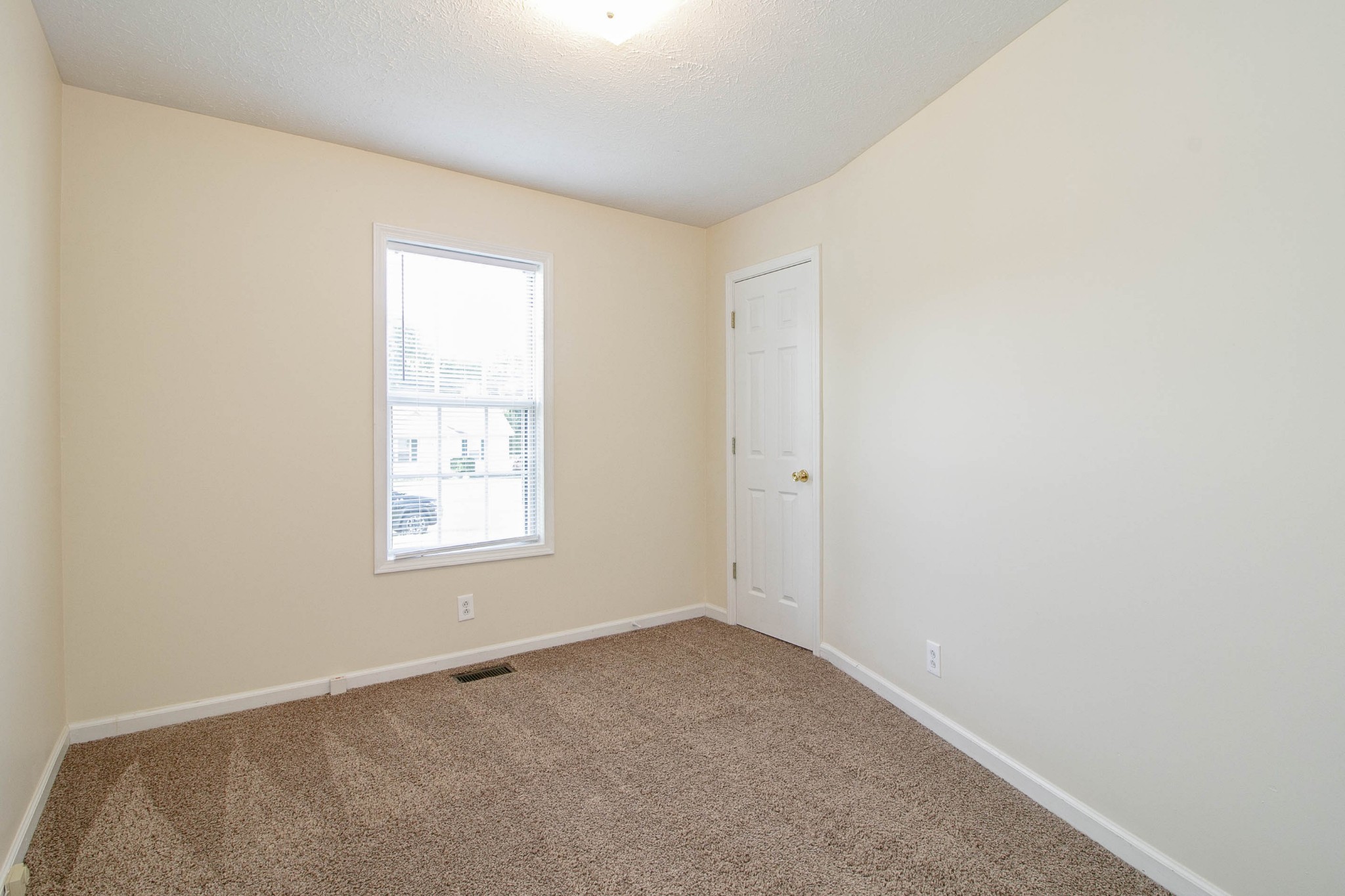 1613 Hannibal Drive Property Photo 14