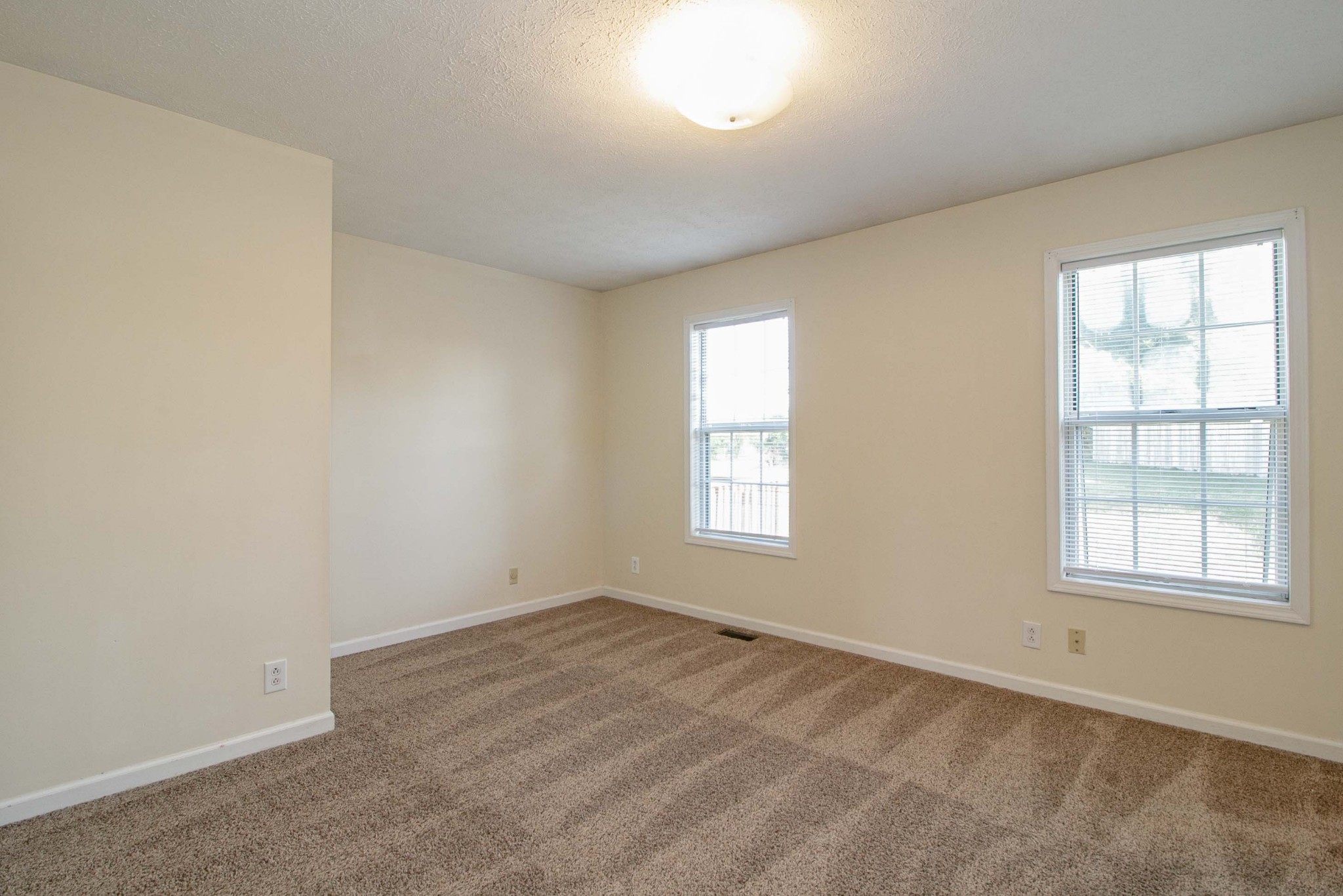 1613 Hannibal Drive Property Photo 22