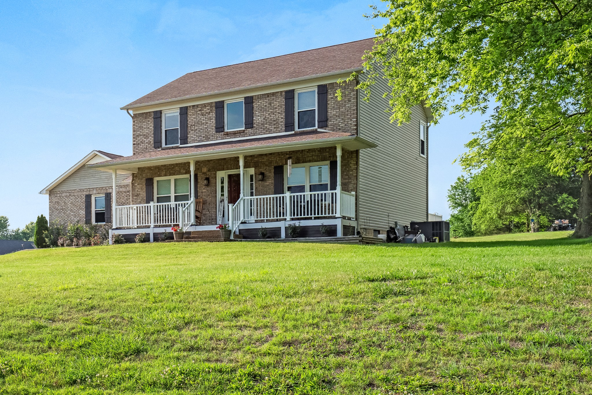 2018 Lakeview Rd Property Photo 3