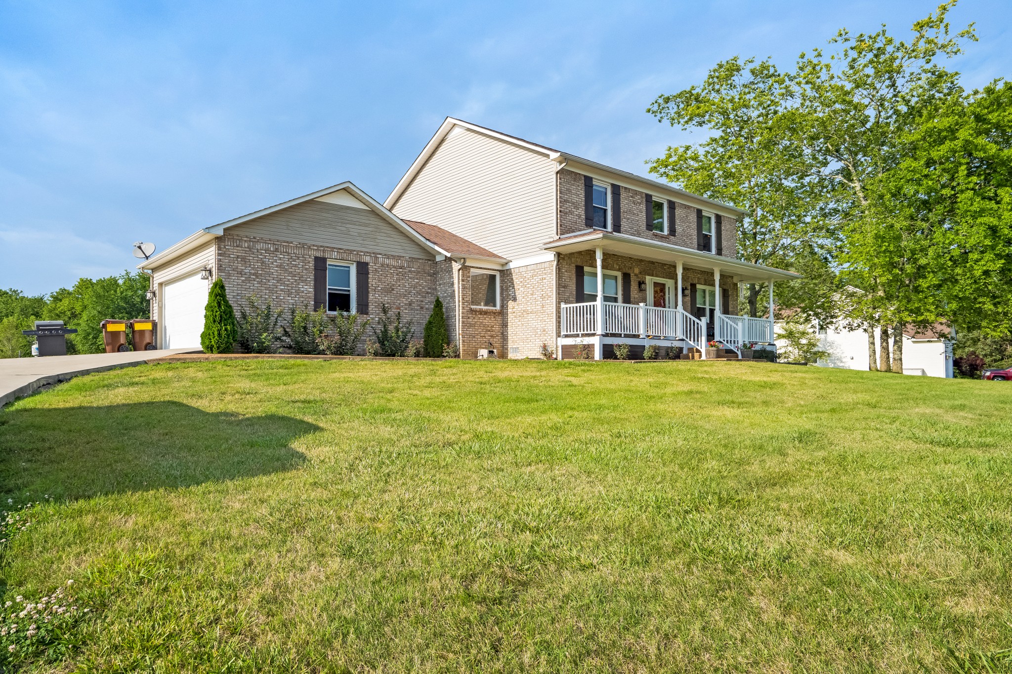 2018 Lakeview Rd Property Photo 4
