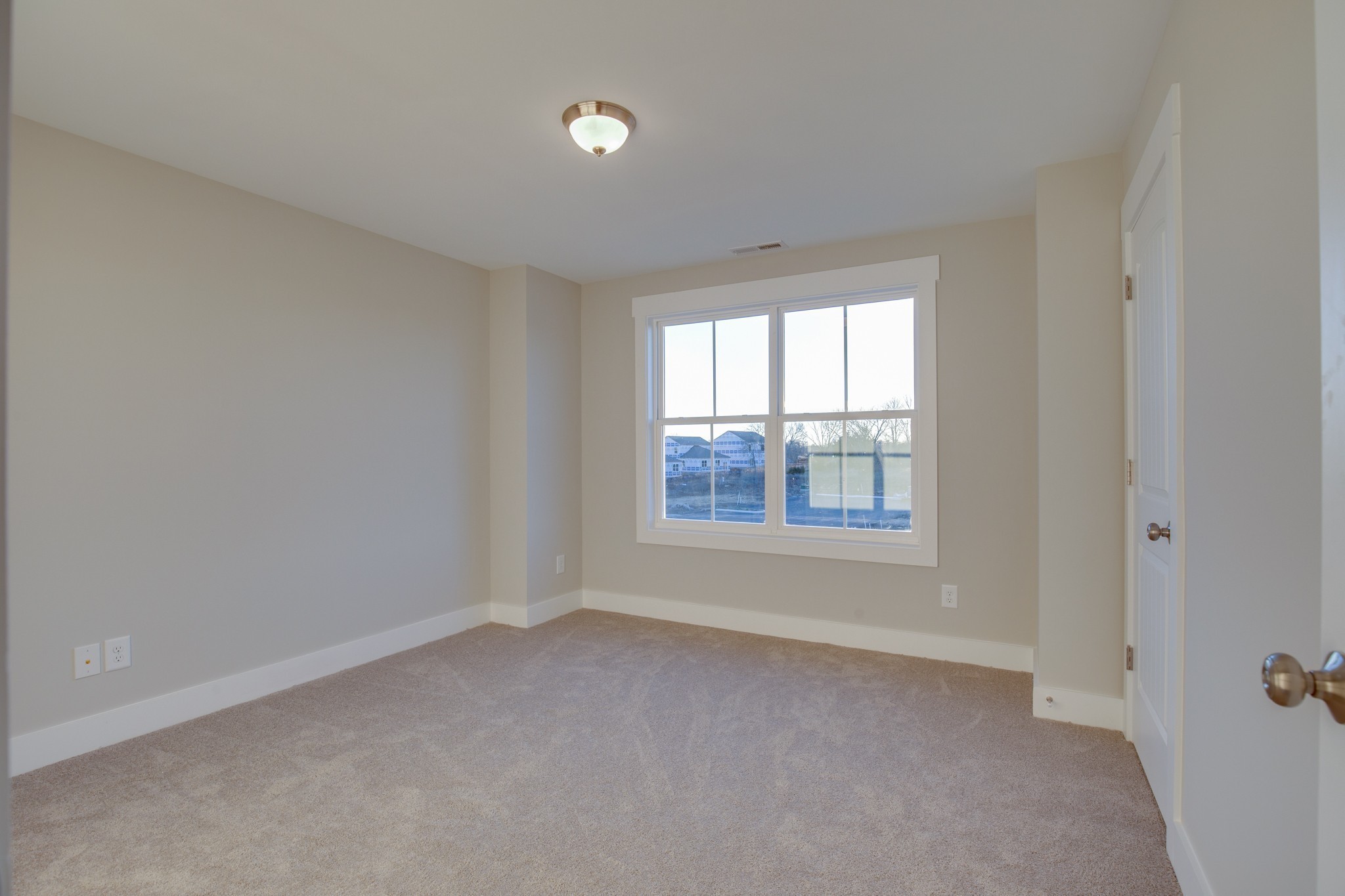 303 Harper Lndg Property Photo 14