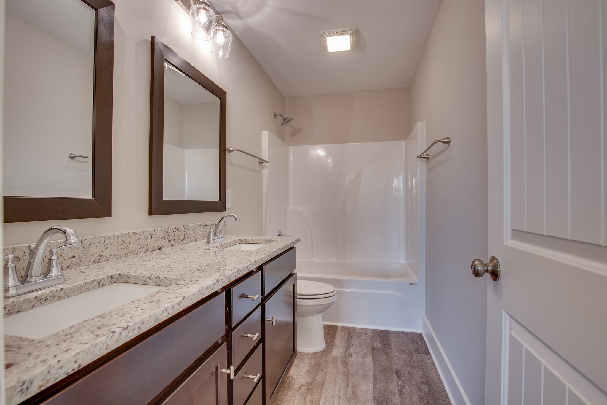 303 Harper Lndg Property Photo 16