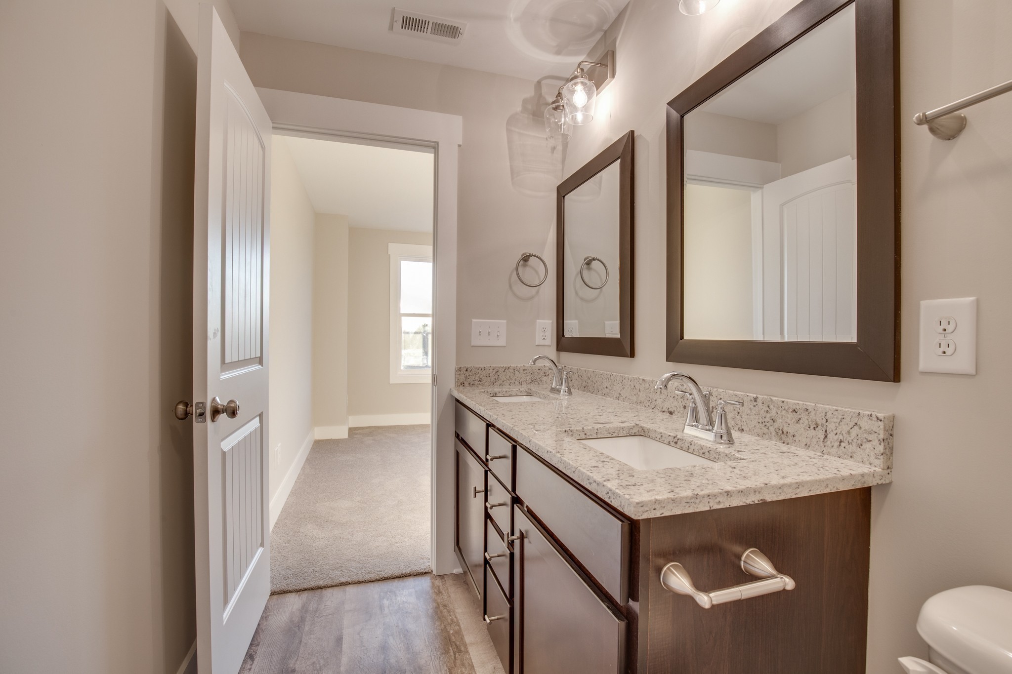 303 Harper Lndg Property Photo 17