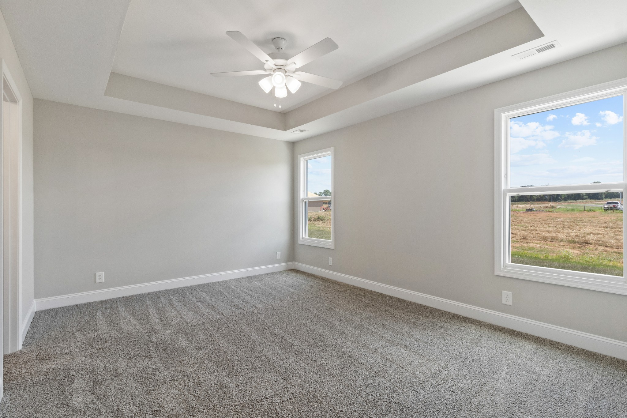293 Elwell Rd Property Photo 17