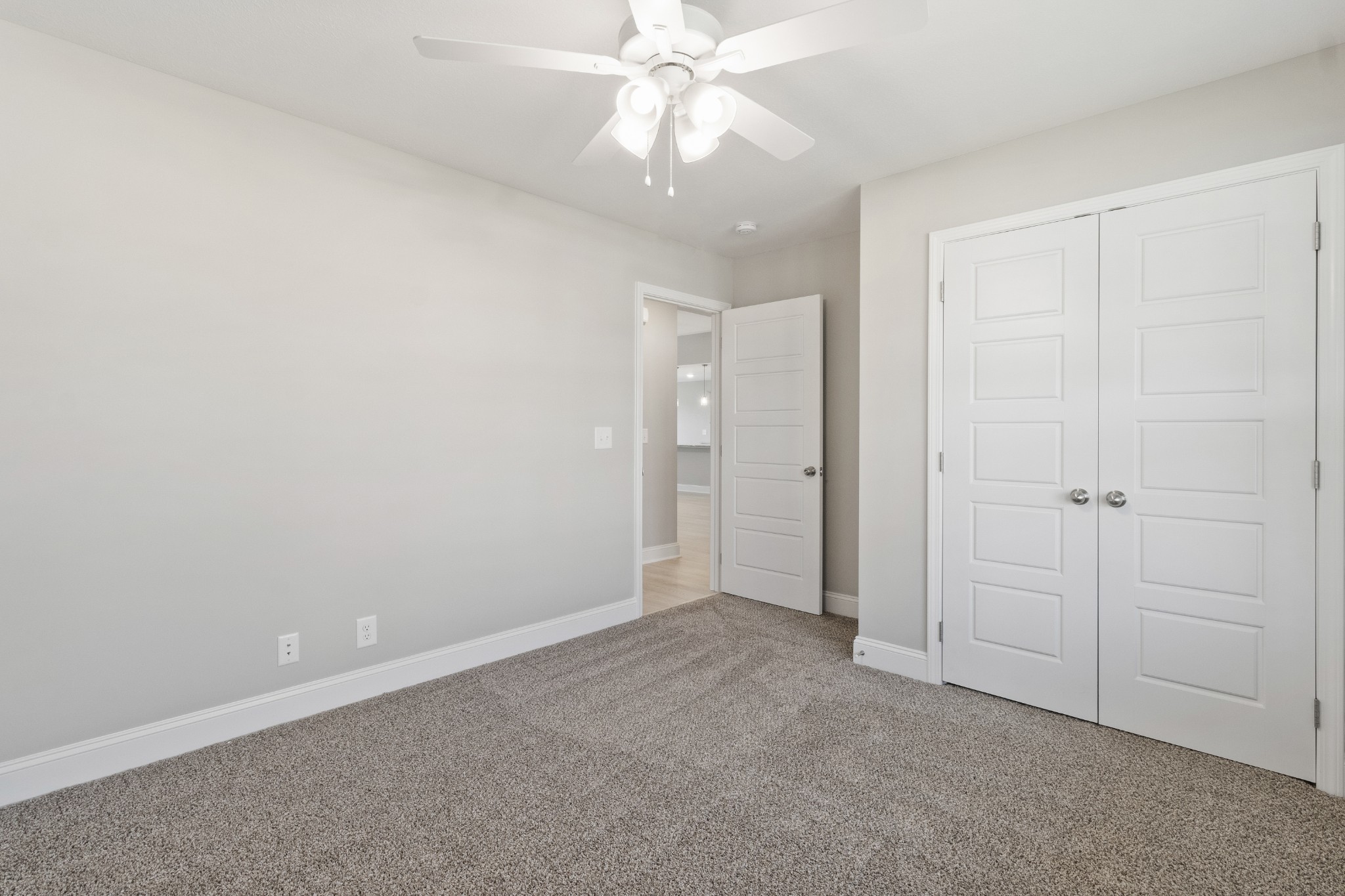 293 Elwell Rd Property Photo 23
