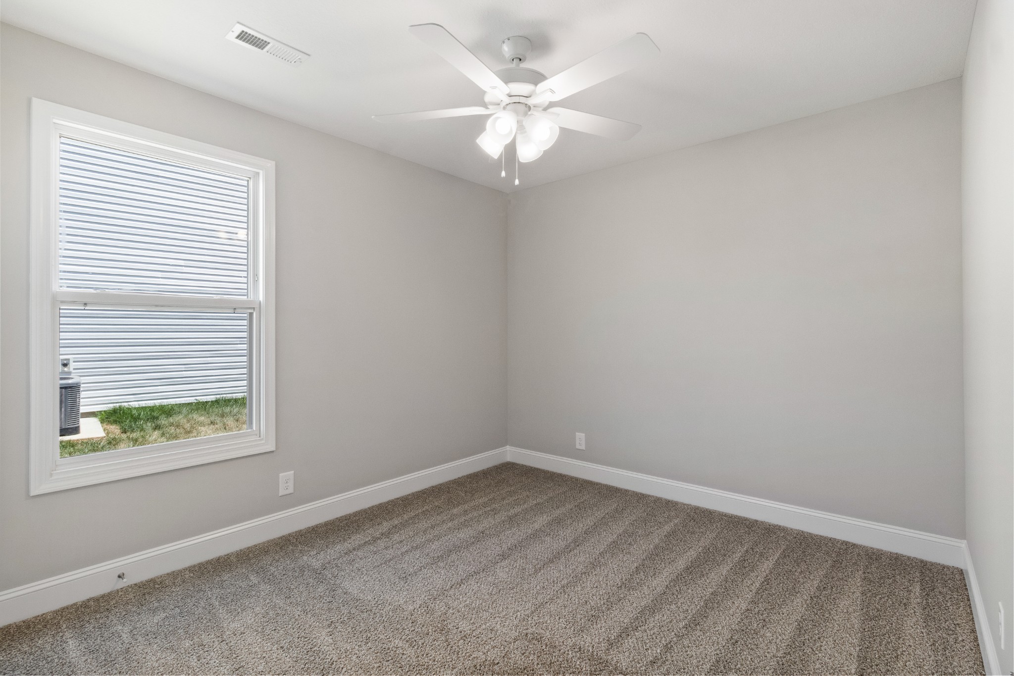 293 Elwell Rd Property Photo 24