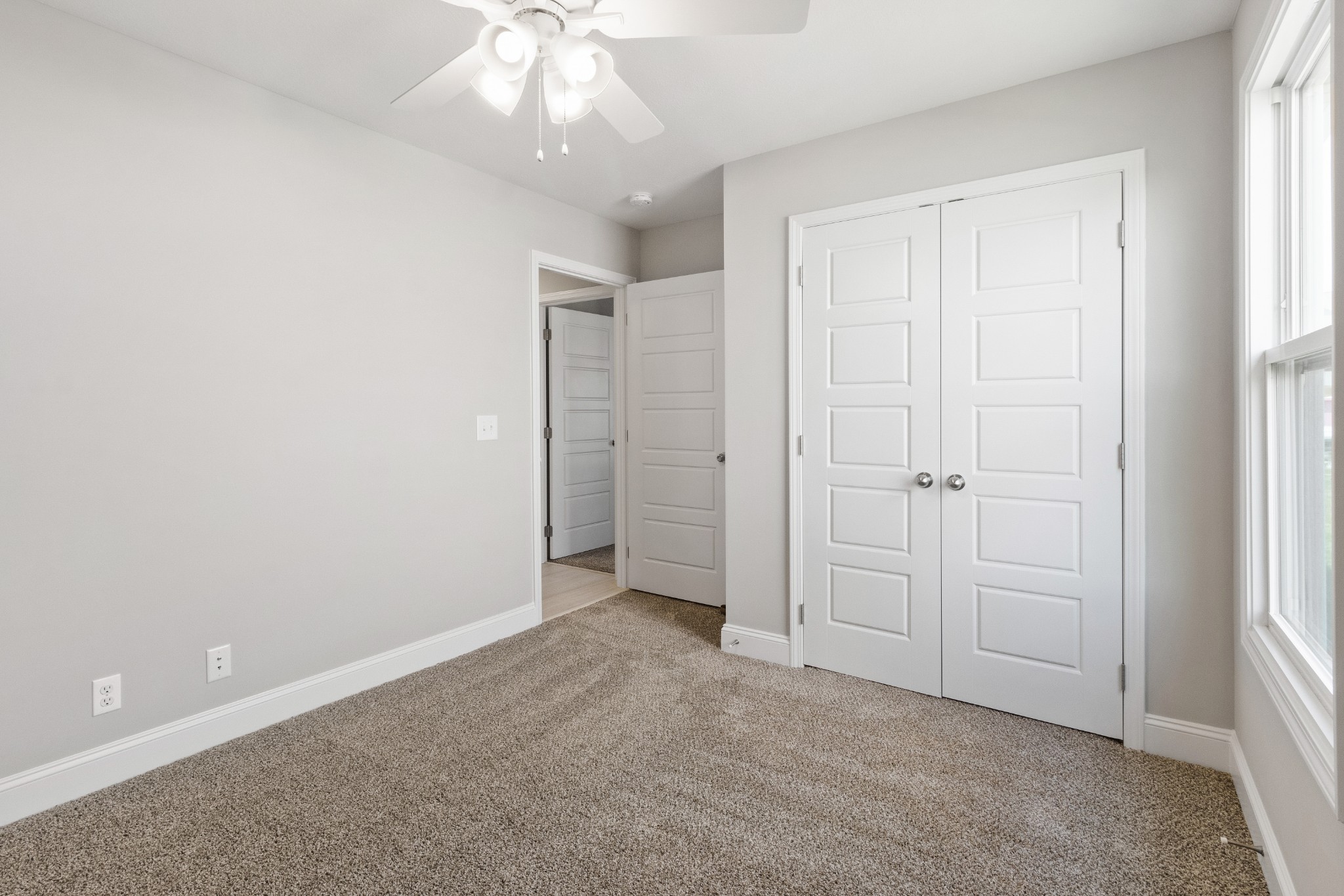293 Elwell Rd Property Photo 25