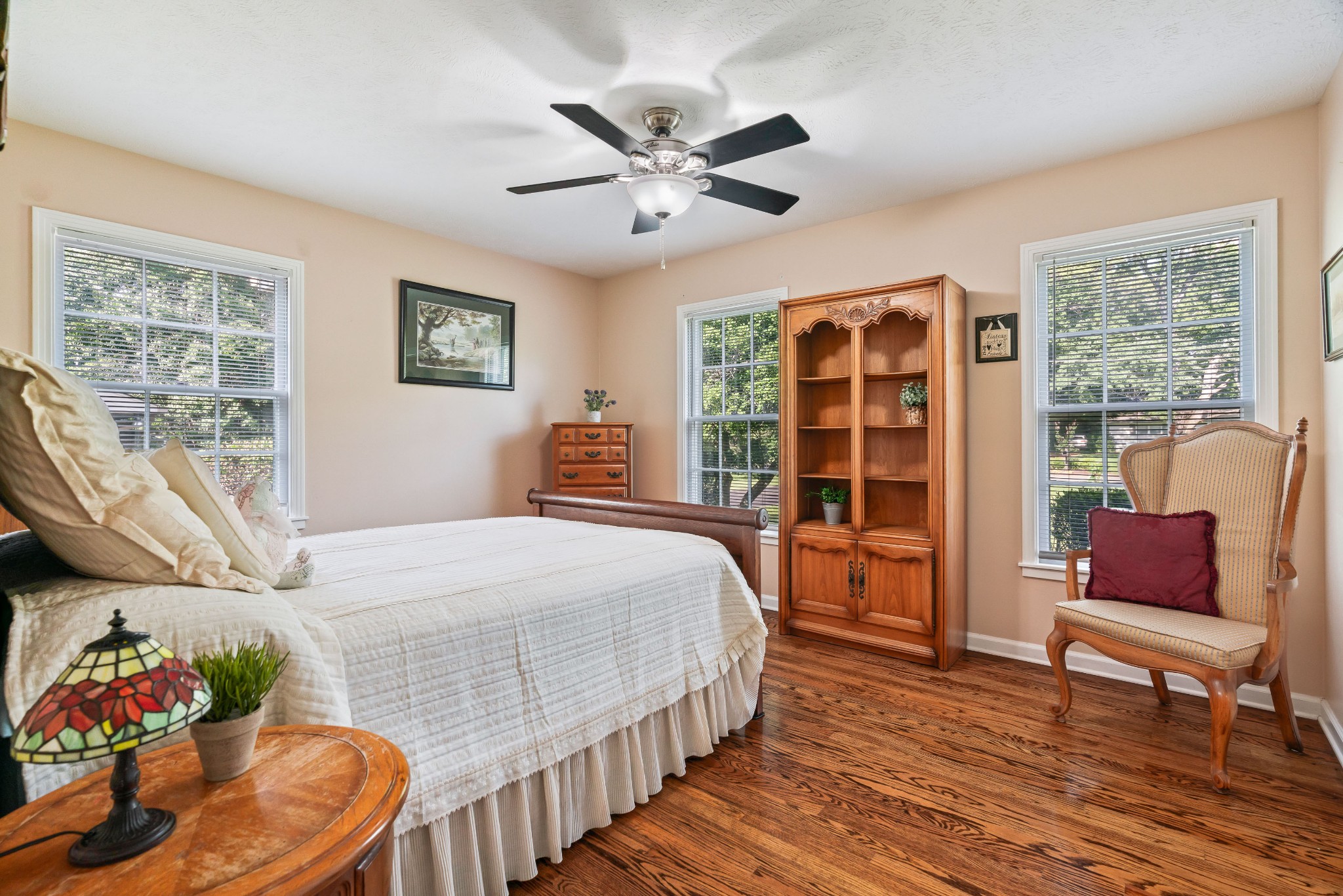 1110 Houston Dr Property Photo 38