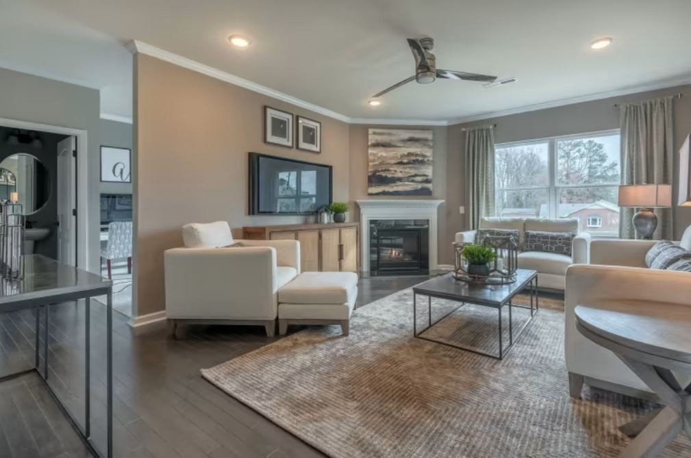 421 Jet Stream Drive Property Photo 10