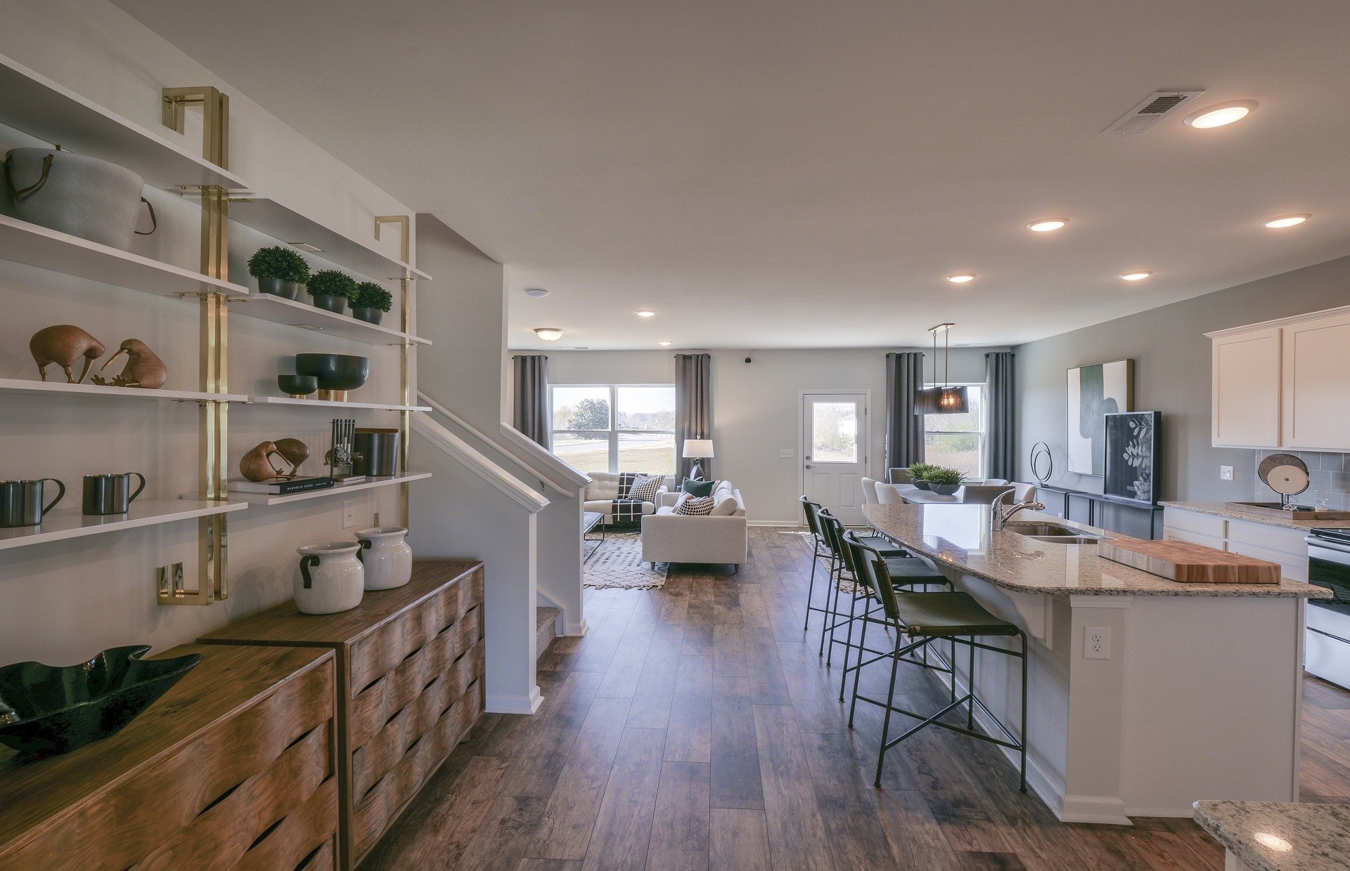 421 Jet Stream Drive Property Photo 13