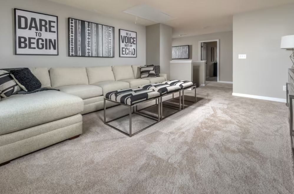 421 Jet Stream Drive Property Photo 23