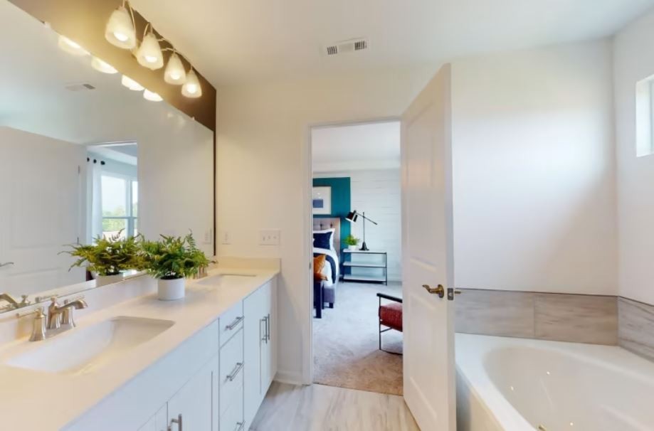 421 Jet Stream Drive Property Photo 31