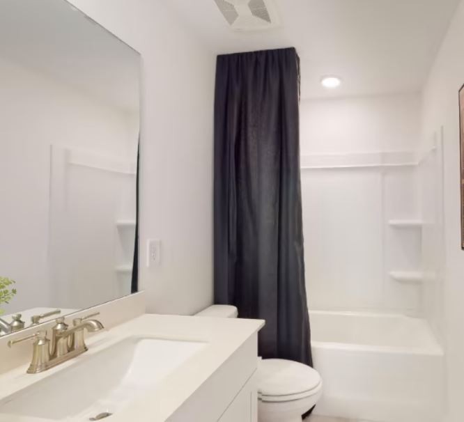 421 Jet Stream Drive Property Photo 34